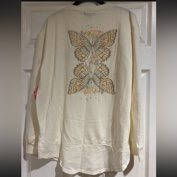 Maternity long sleeve top NWT - Picture 3 of 3